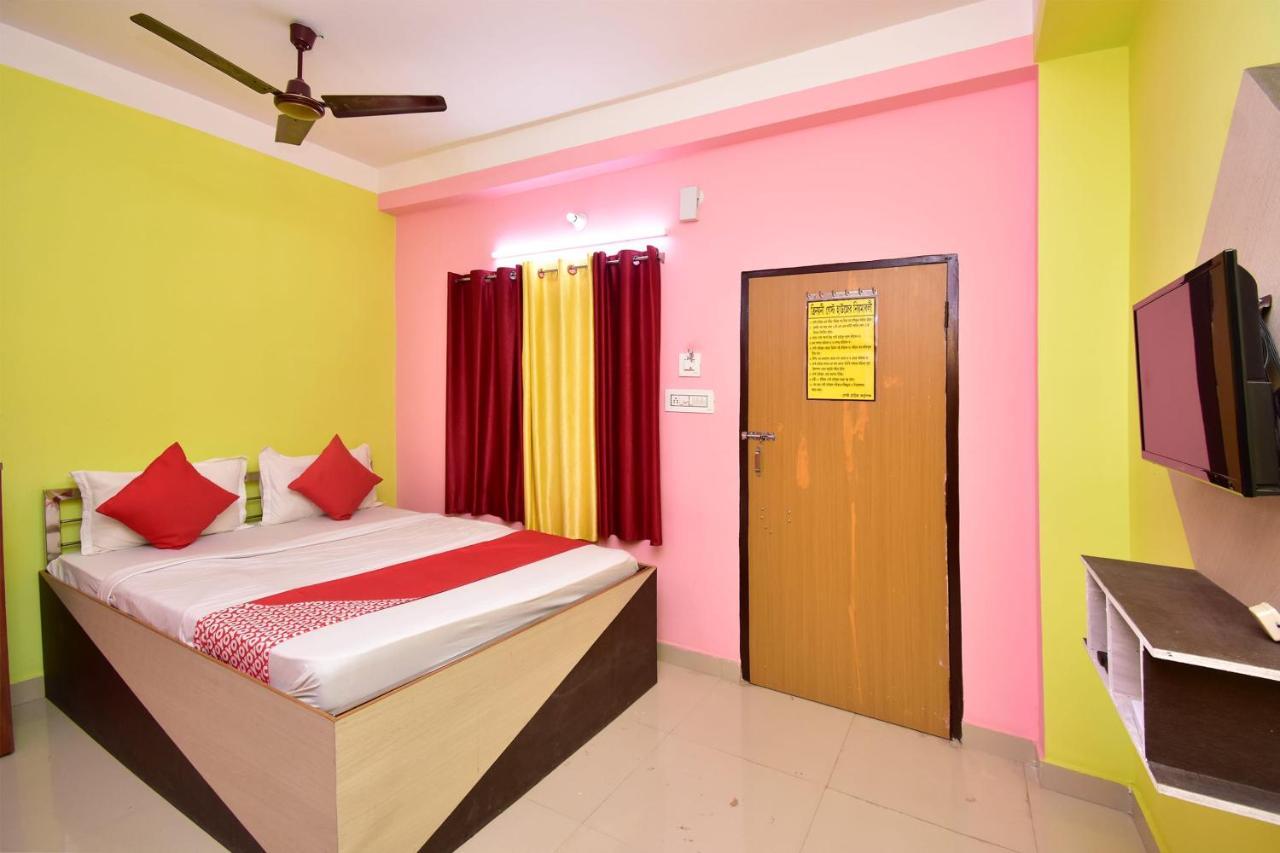 Oyo 16609 Trinayani Guest House Tarapith Exterior foto
