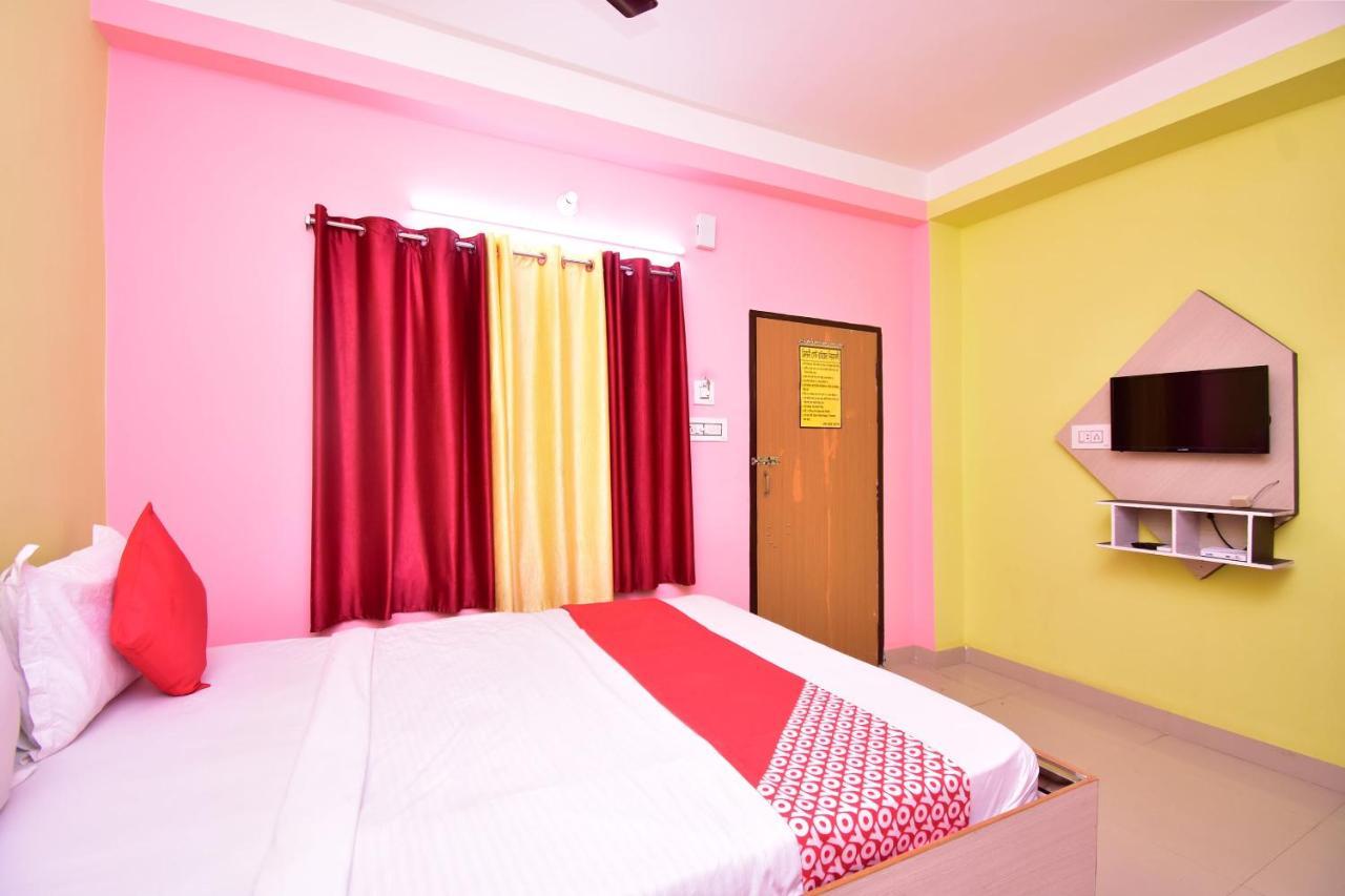 Oyo 16609 Trinayani Guest House Tarapith Exterior foto
