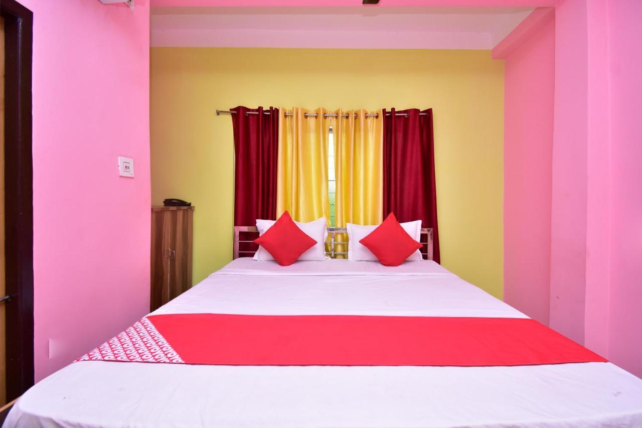 Oyo 16609 Trinayani Guest House Tarapith Exterior foto