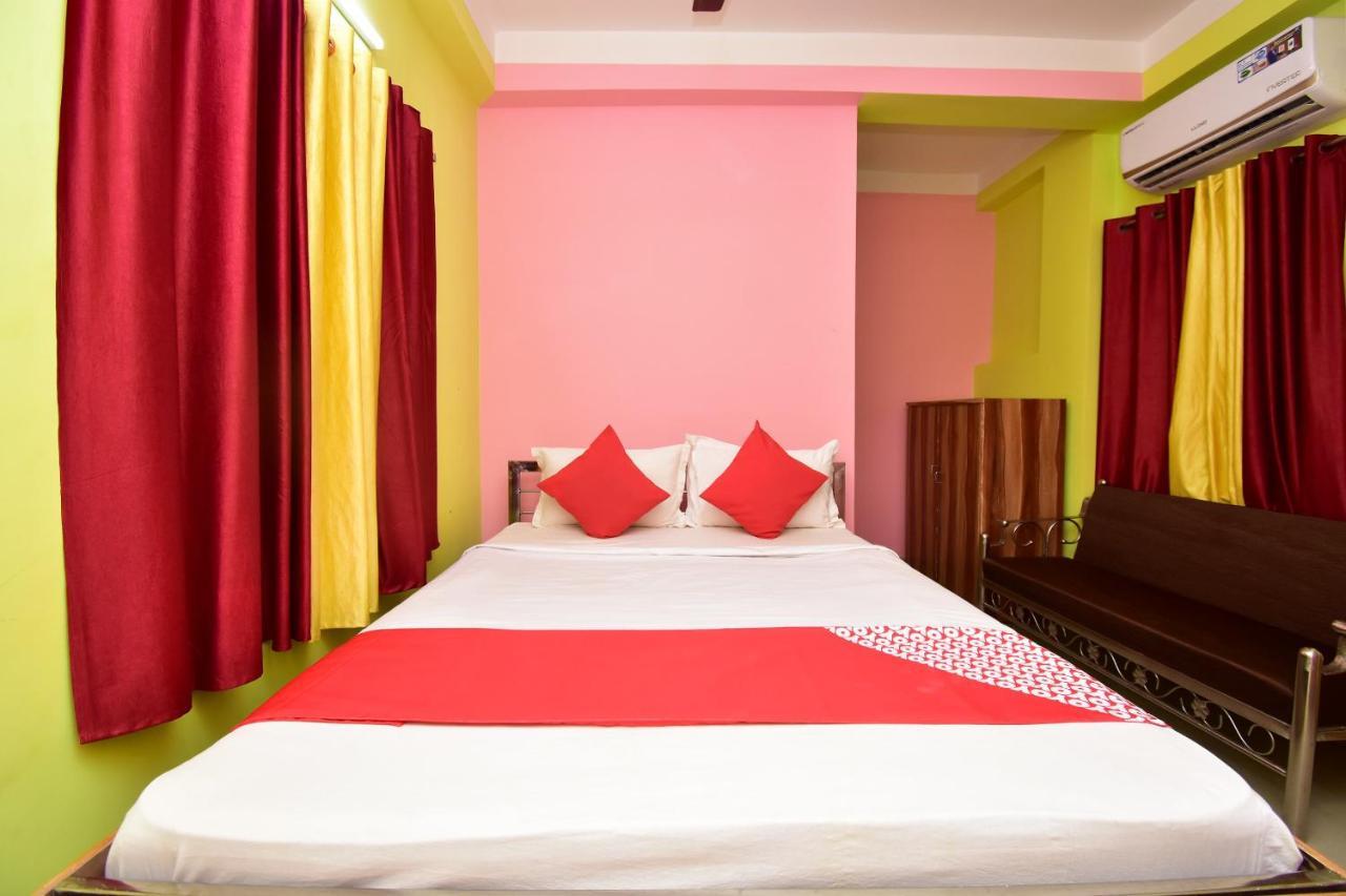 Oyo 16609 Trinayani Guest House Tarapith Exterior foto