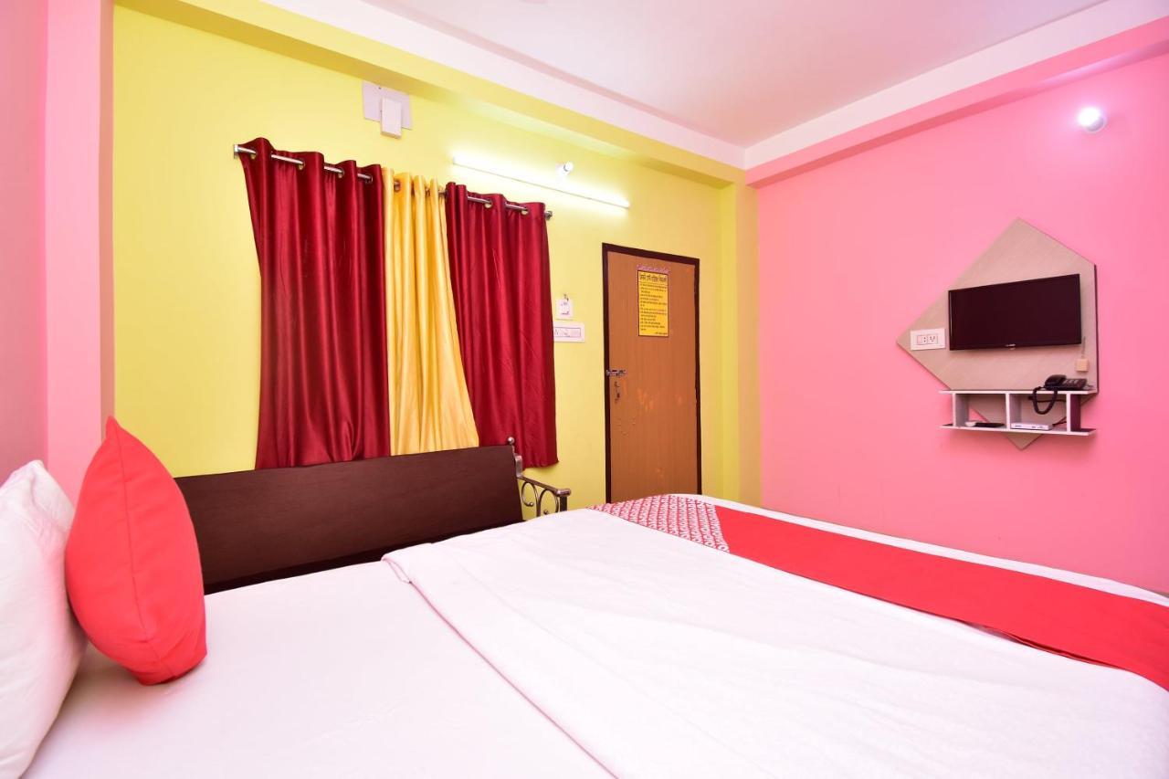 Oyo 16609 Trinayani Guest House Tarapith Exterior foto