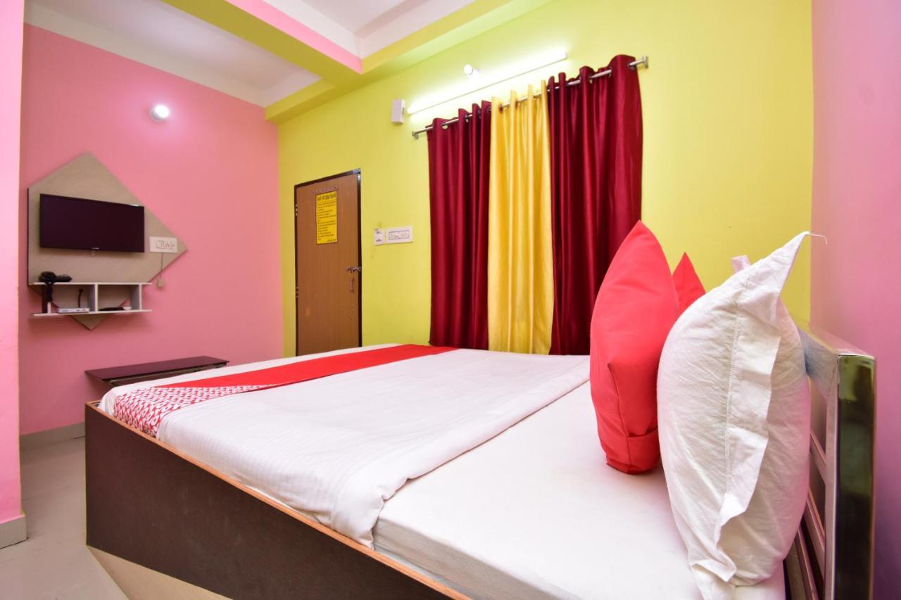 Oyo 16609 Trinayani Guest House Tarapith Exterior foto
